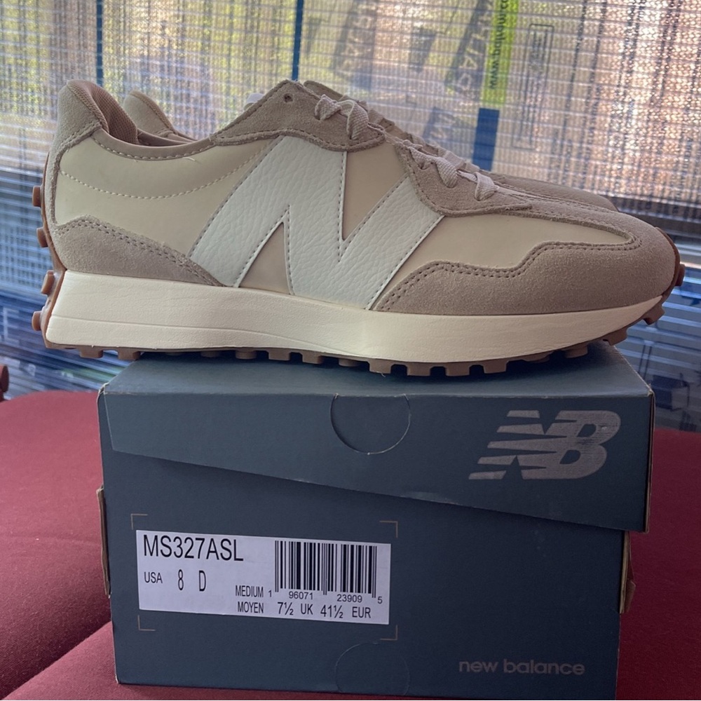New Balance Oatmeal and White 327 Sneakers 8
